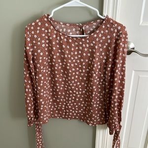 Tie sleeve blouse